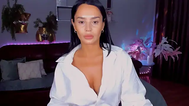 DanaSincere online show from May 2026 04:08:02 AM