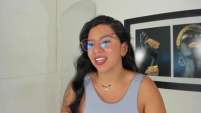 emilyy cooperr online show from December 2025 12:20:02 PM