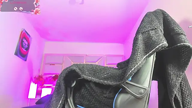 tamara rouse1 online show from November 2025 04:05:01 AM