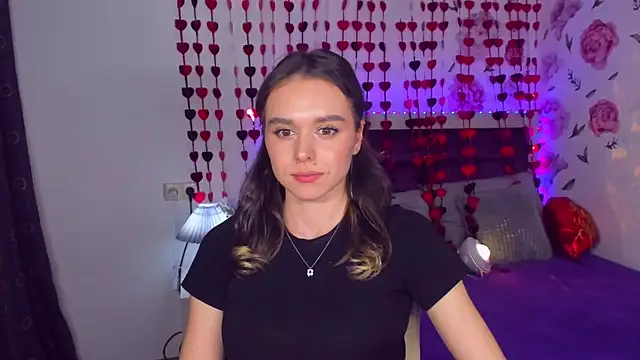 EmelyMason online show from March 2026 10:56:01 AM