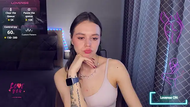 EmelyMason online show from March 2026 05:29:02 AM