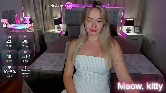 EvaGoddes online show from September 2025 11:04:01 AM