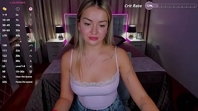 EvaGoddes online show from November 2025 09:57:02 AM