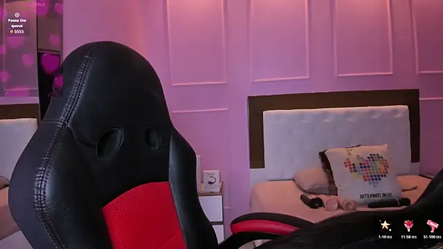 AGATHASMITH5 online show from February 2026 03:18:02 AM