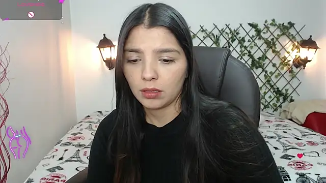 Snapshot of issa__nassar chatting on September 2025 01:39:02 PM issa nassar online show from September 2025 01:39:02 PM