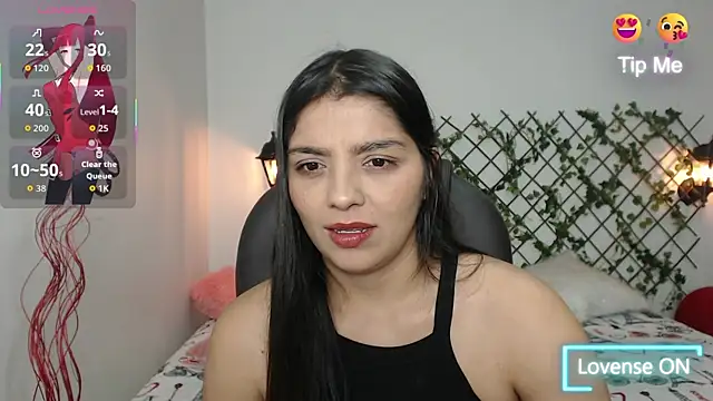 Snapshot of issa__nassar chatting on September 2025 02:00:02 PM issa nassar online show from September 2025 02:00:02 PM