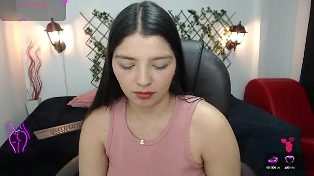 Snapshot of issa__nassar chatting on October 2025 01:25:01 PM issa nassar online show from October 2025 01:25:01 PM
