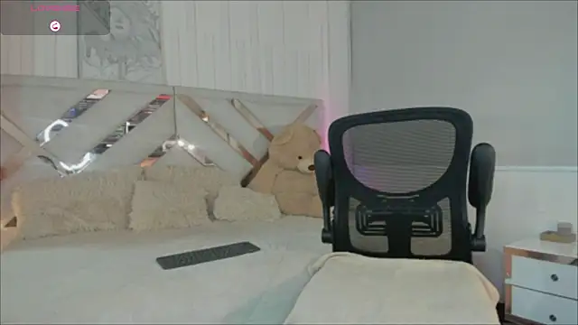 CRAZY-BOY99 online show from March 2025 12:34:02 AM