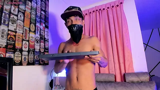 CRAZY-BOY99 online show from February 2026 11:42:02 AM