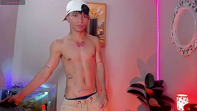 CRAZY-BOY99 online show from October 2025 10:28:01 AM