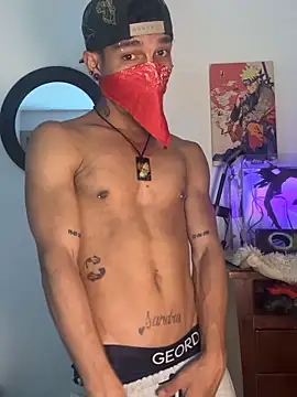 CRAZY-BOY99 online show from May 2026 08:40:02 PM