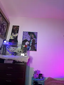 CRAZY-BOY99 online show from May 2026 10:43:02 AM