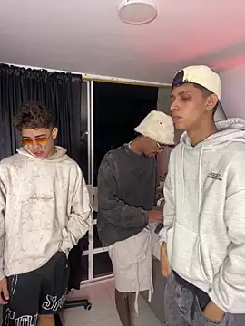 Miguel bigcock online show from February 2026 06:22:01 AM