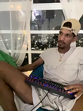 Miguel bigcock online show from October 2025 11:36:01 PM