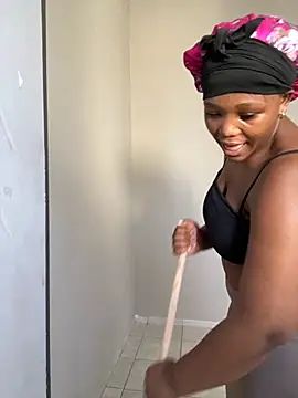 Snapshot of Beyoncex05 chatting on November 2025 02:38:02 PM Beyoncex05 online show from November 2025 02:38:02 PM