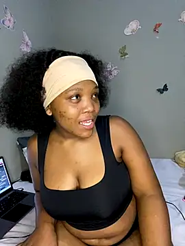 Snapshot of Beyoncex05 chatting on January 2026 05:27:02 PM Beyoncex05 online show from January 2026 05:27:02 PM