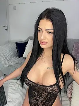 IrisRossie online show from April 2026 05:14:02 AM