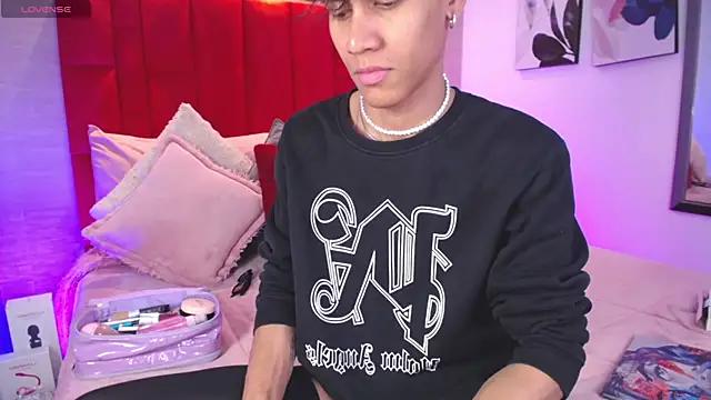 Jonas Rivers online show from April 2026 05:00:02 AM