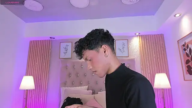 Snapshot of Jonas_Rivers chatting on July 2026 04:20:01 AM Jonas Rivers online show from July 2026 04:20:01 AM