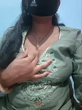 Sexyradha  online show from April 2026 04:21:01 PM