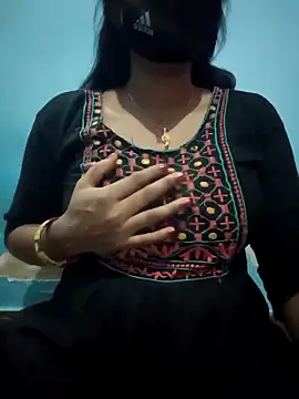 Sexyradha  online show from March 2026 05:11:02 PM