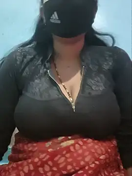Snapshot of Sexyradha_ chatting on July 2026 04:33:02 PM Sexyradha online show from July 2026 04:33:02 PM