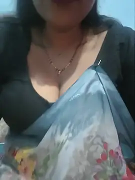 Snapshot of Sexyradha_ chatting on July 2026 05:53:03 PM Sexyradha online show from July 2026 05:53:03 PM