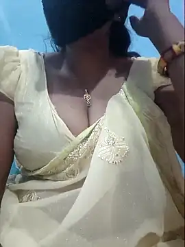 Sexyradha  online show from April 2026 07:48:01 PM