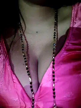 Sexyradha  online show from May 2026 07:40:02 PM