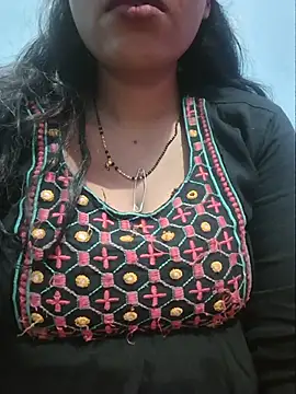 Snapshot of Sexyradha_ chatting on July 2026 06:20:01 PM Sexyradha online show from July 2026 06:20:01 PM