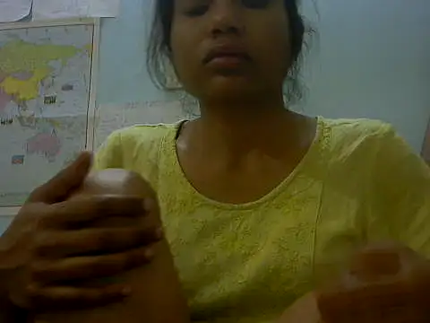 mayra89 online show from February 2026 08:41:01 PM