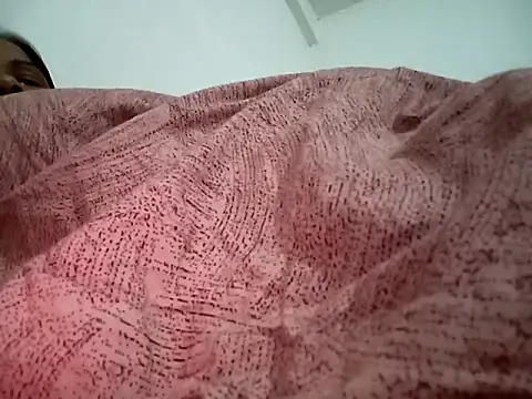 Snapshot of Neha-Bhabhi-Rasily chatting on March 2025 09:36:02 PM Neha-Bhabhi-Rasily online show from March 2025 09:36:02 PM