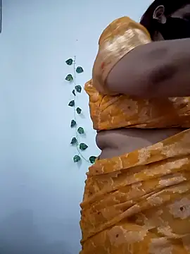 Snapshot of Neha-Bhabhi-Rasily chatting on September 2025 05:05:01 PM Neha-Bhabhi-Rasily online show from September 2025 05:05:01 PM