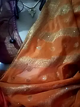 Snapshot of Neha-Bhabhi-Rasily chatting on September 2025 11:39:02 AM Neha-Bhabhi-Rasily online show from September 2025 11:39:02 AM