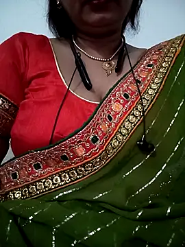 Snapshot of Neha-Bhabhi-Rasily chatting on November 2025 07:46:01 AM Neha-Bhabhi-Rasily online show from November 2025 07:46:01 AM