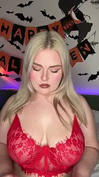 Snapshot of April_Vancee chatting on October 2025 02:27:02 PM April Vancee online show from October 2025 02:27:02 PM