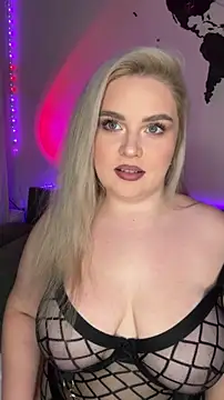 Snapshot of April_Vancee chatting on September 2025 02:23:02 PM April Vancee online show from September 2025 02:23:02 PM