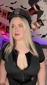 April Vancee online show from October 2025 03:20:01 PM