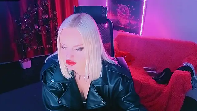Miss Alice Silver online show from June 2026 06:56:01 PM