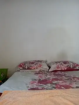 Snapshot of Missvixen81 chatting on March 2026 05:03:02 AM Missvixen81 online show from March 2026 05:03:02 AM