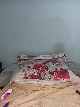 Missvixen81 online show from April 2026 09:10:01 PM