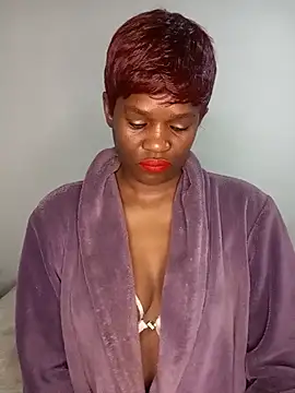 Missvixen81 online show from June 2026 04:46:02 AM