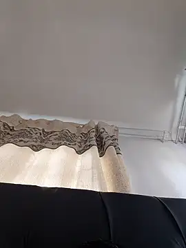 Snapshot of queen_lovely2 chatting on February 2026 10:45:02 AM queen lovely2 online show from February 2026 10:45:02 AM