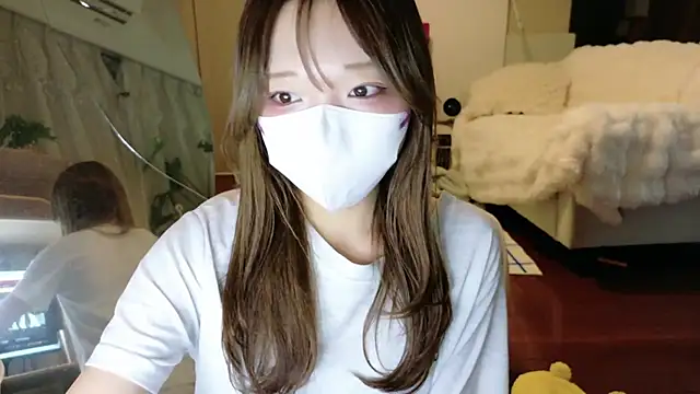 mami-pokoch online show from September 2025 01:11:02 PM