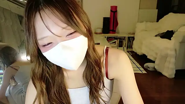 mami-pokoch online show from September 2025 12:32:02 PM