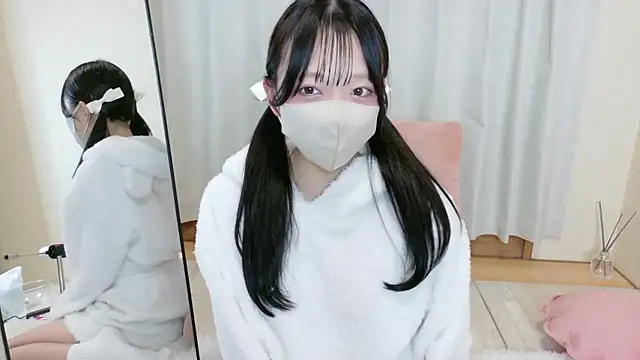 mami-pokoch online show from November 2025 08:02:01 PM