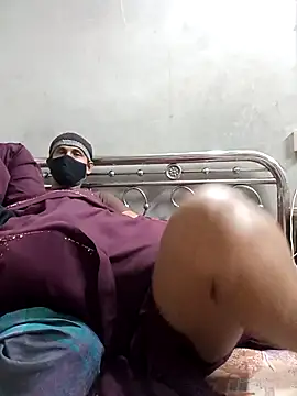 Pakhi Couple 69 online show from November 2025 05:18:01 PM