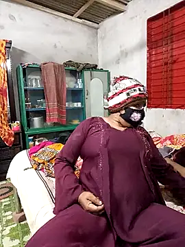 Pakhi Couple 69 online show from January 2026 01:51:02 PM