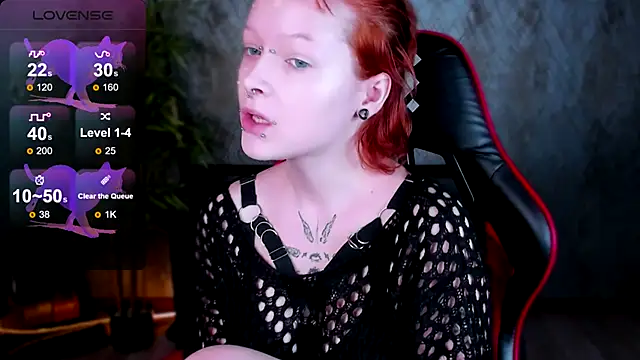 NicoleFlloret online show from September 2025 09:21:02 PM