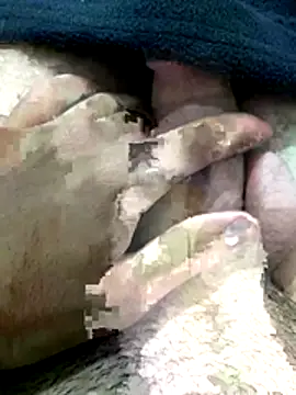 Snapshot of Iliase chatting on November 2025 01:48:02 PM Iliase online show from November 2025 01:48:02 PM